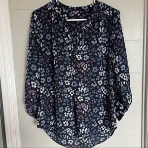 Nori | Long Sleeve Floral Half Button Up Blouse Size Small